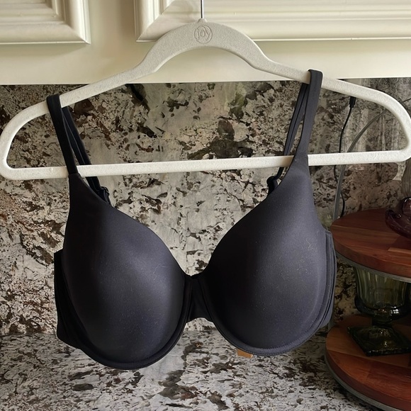 SKIMS Other - SKIMS T-Shirt Bra in Onyx